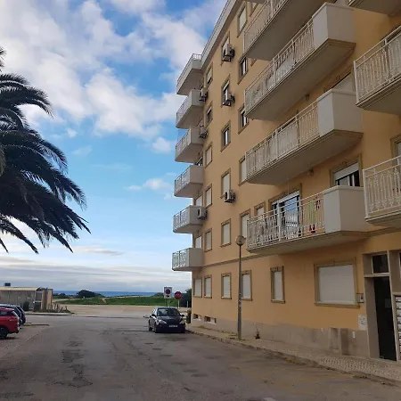 Armacao De Pera Praia Mar Sol Exterior photo